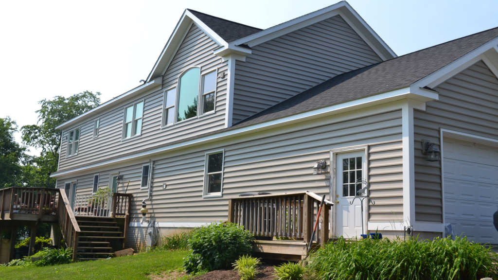 Your home or business deserves durable, energy-efficient, and visually appealing siding that stands the test of time. At Best Roofing Bronx, we specialize in siding installation services in Albany, NY, offering high-quality solutions tailored to enhance your property appearance and protection.