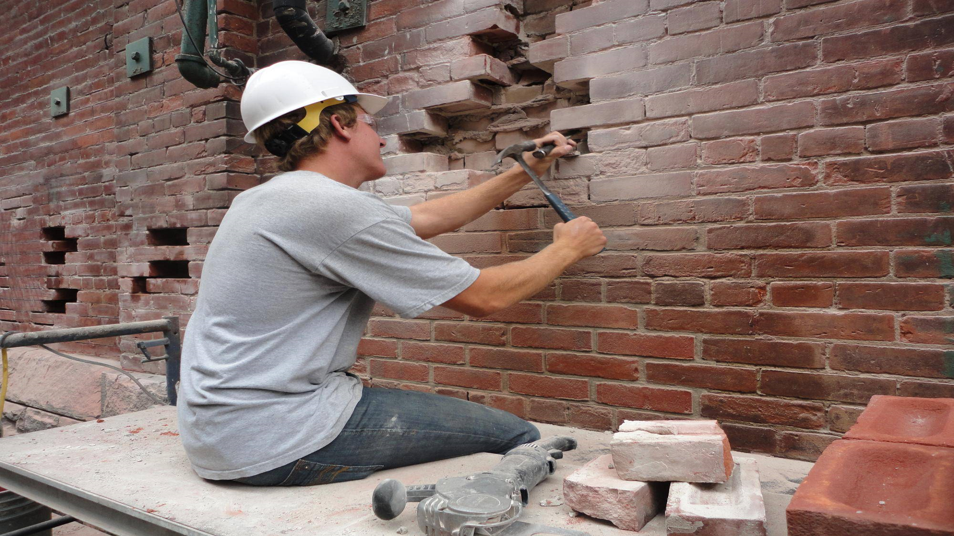 Best Brick Wall Installation and Repair in Bronx